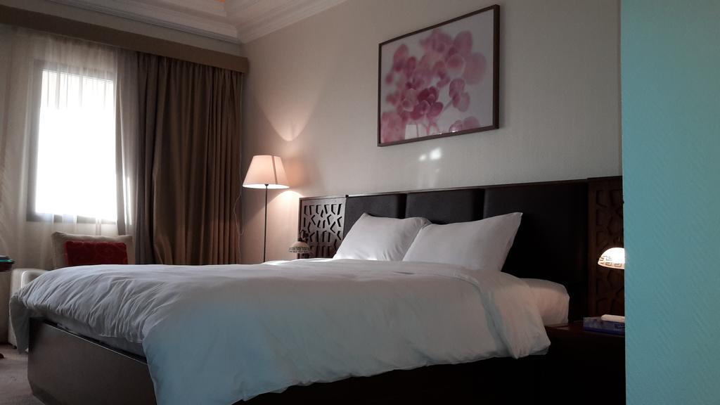 New Park Hotel Kuveyt Oda fotoğraf