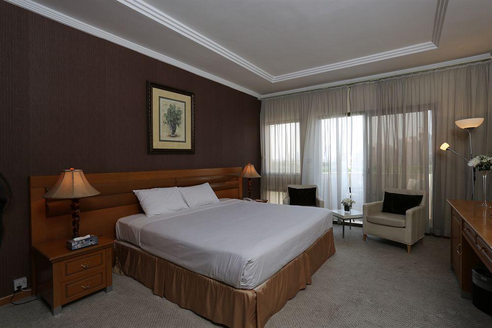 New Park Hotel Kuveyt Dış mekan fotoğraf