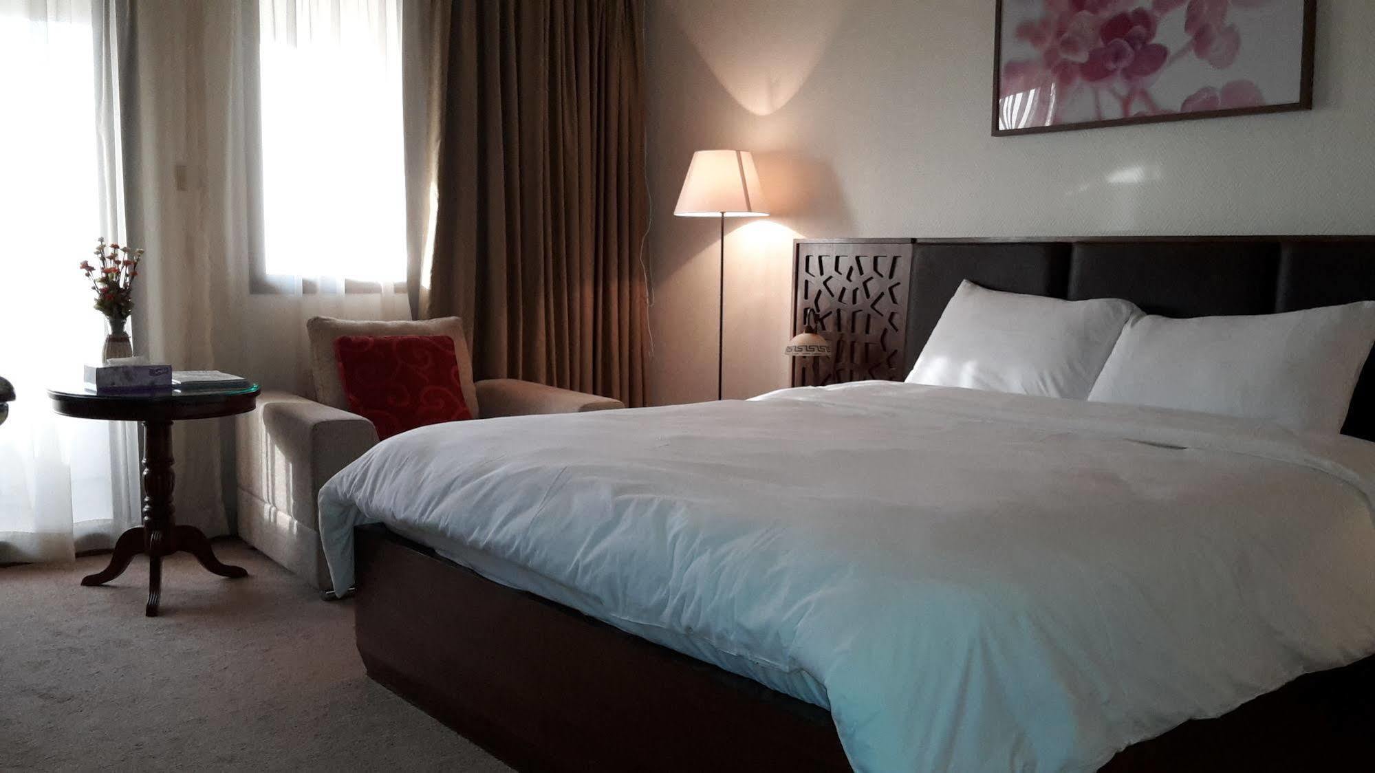 New Park Hotel Kuveyt Dış mekan fotoğraf