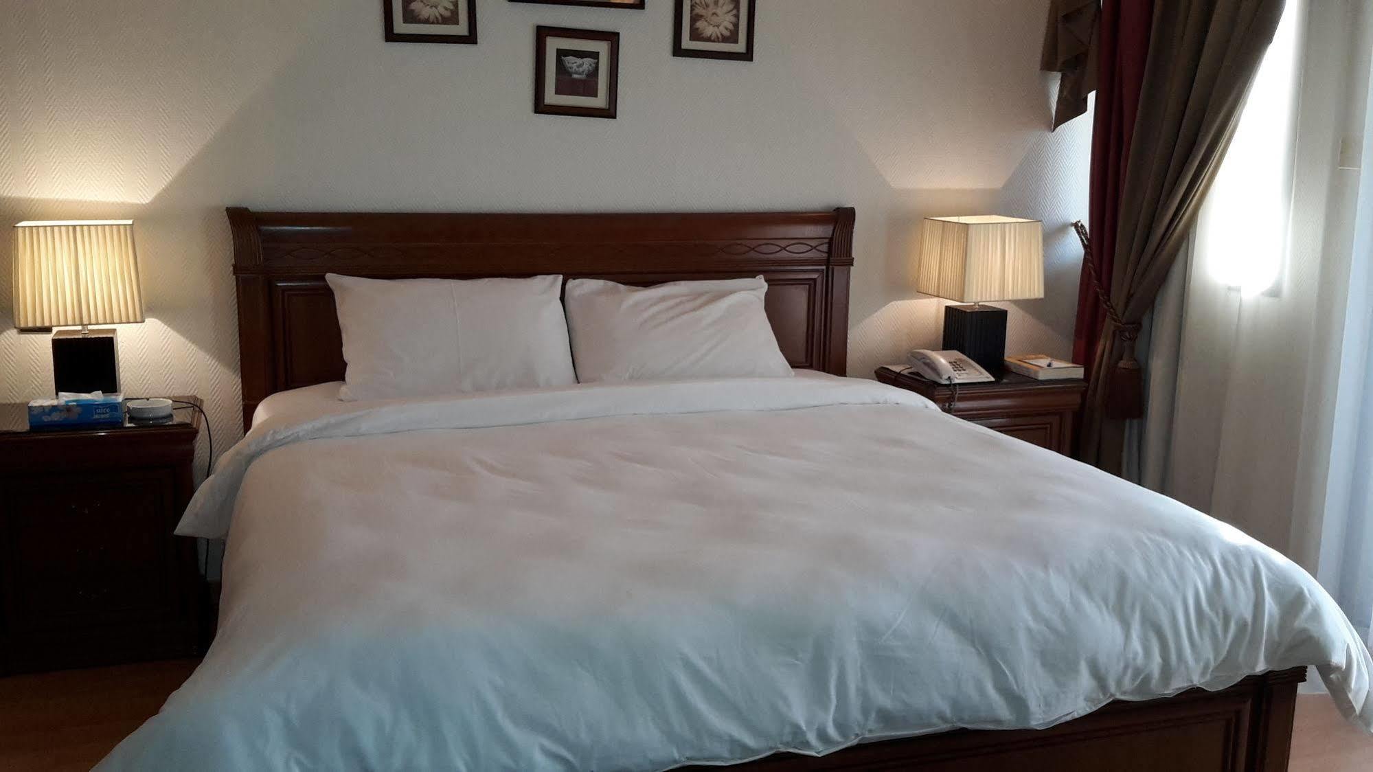 New Park Hotel Kuveyt Dış mekan fotoğraf